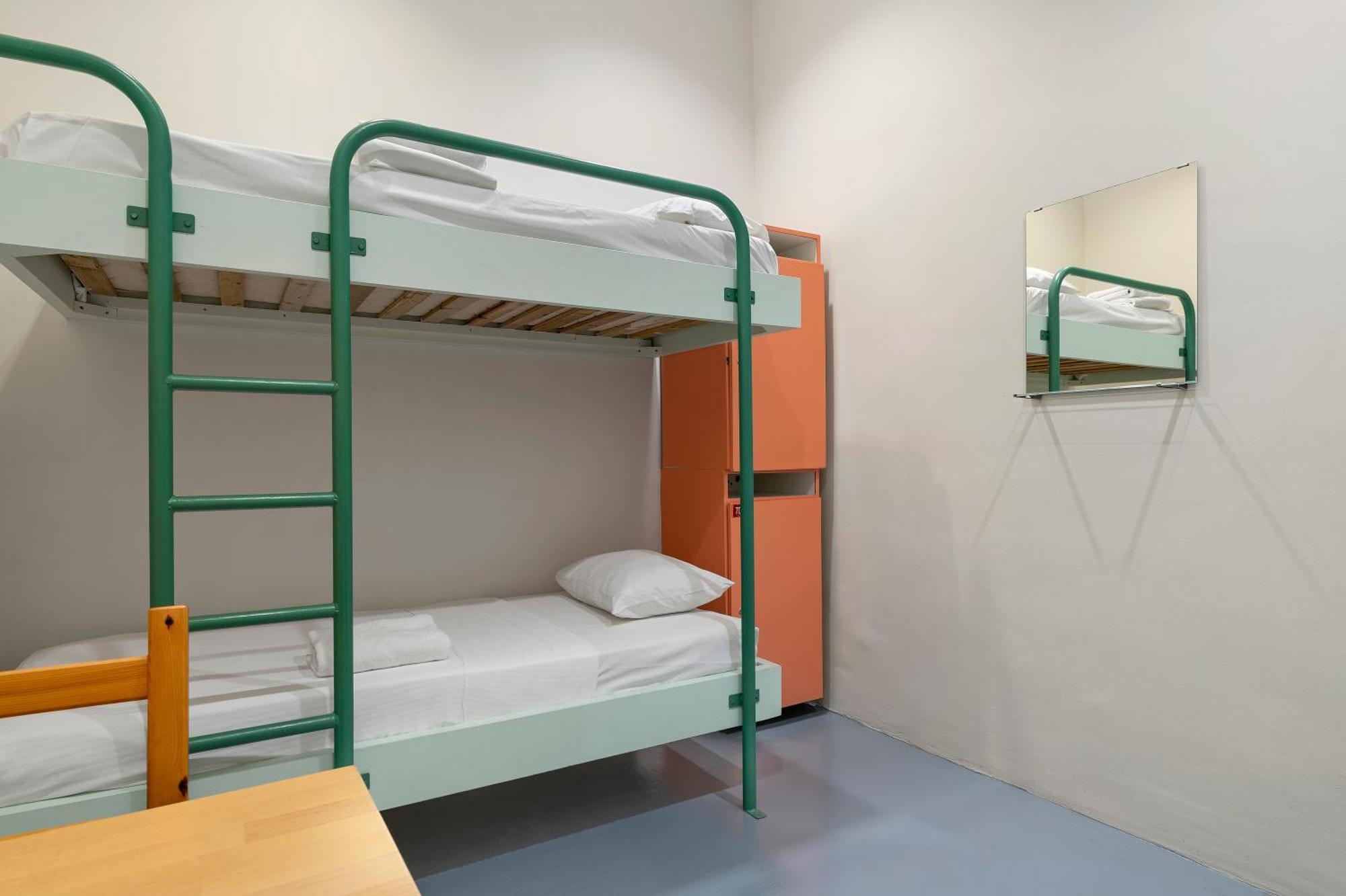 The Ritz Hostel Willemstad Extérieur photo