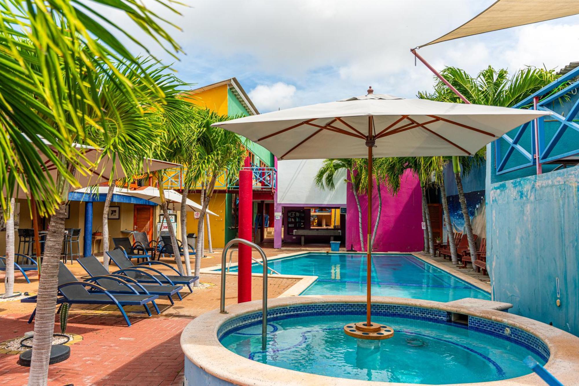 The Ritz Hostel Willemstad Extérieur photo